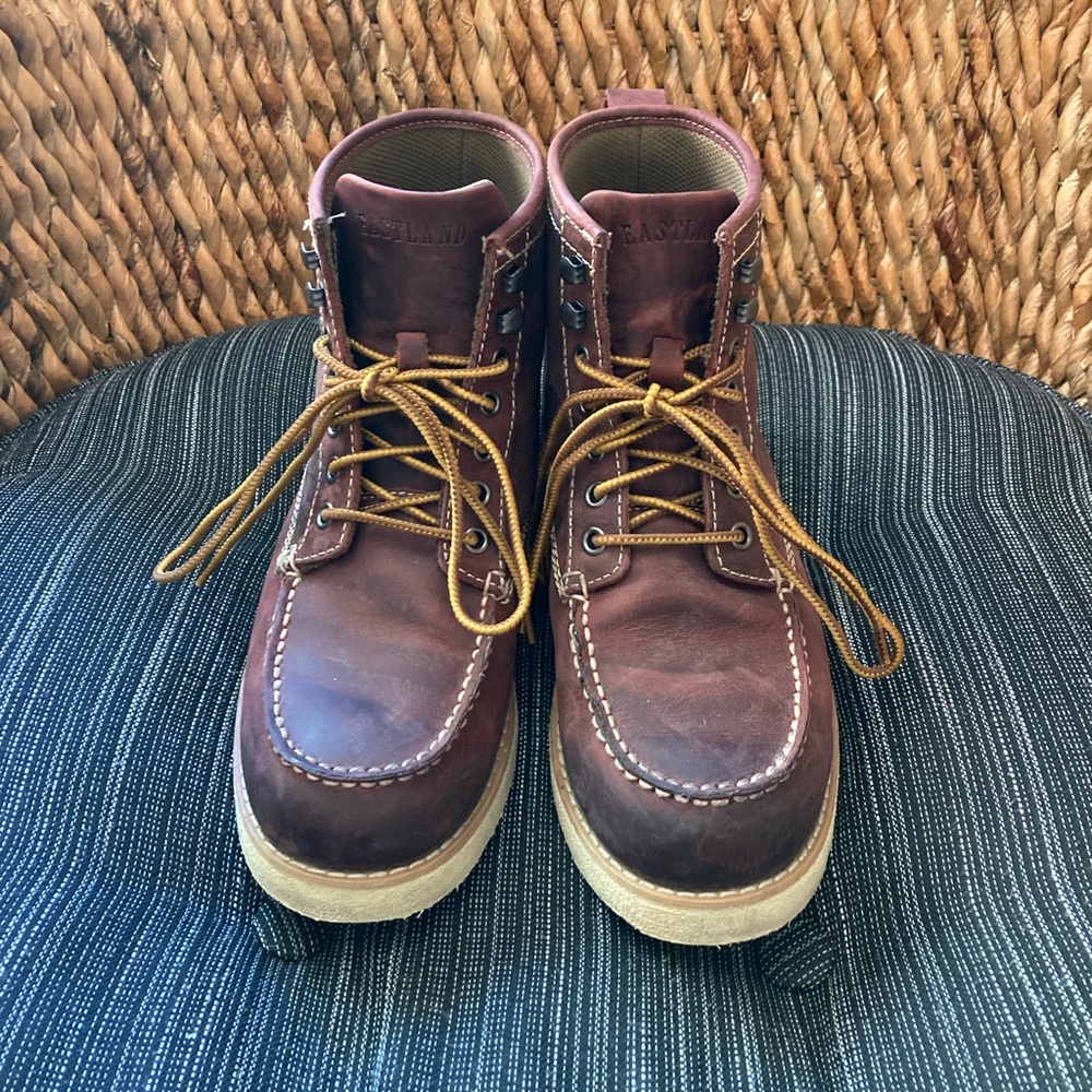 Women’s Eastland Lumber Up Boot - Size 8